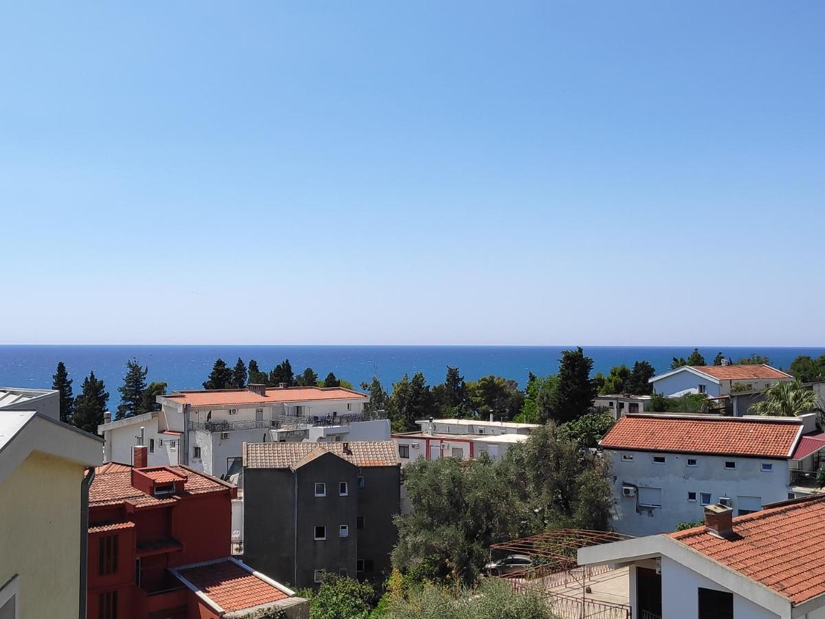 Apartmani Vitic 巴尔 外观 照片